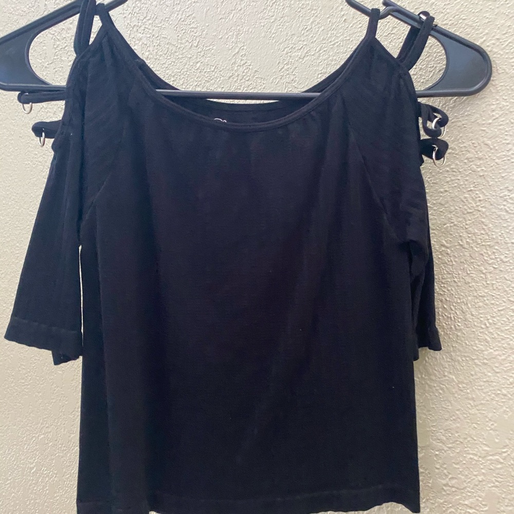 Black Crop top